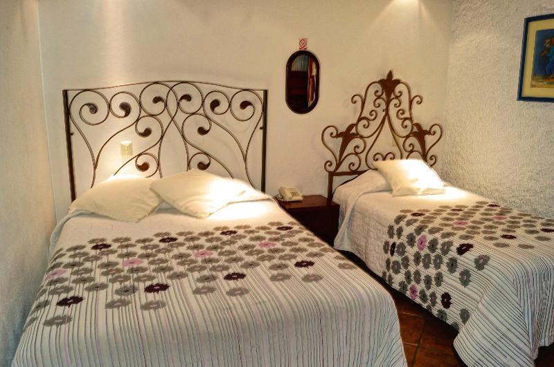 Hotel Meson De Los Remedios Morelia Zewnętrze zdjęcie