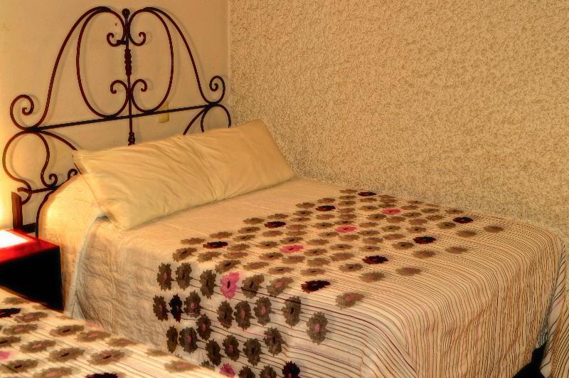 Hotel Meson De Los Remedios Morelia Zewnętrze zdjęcie