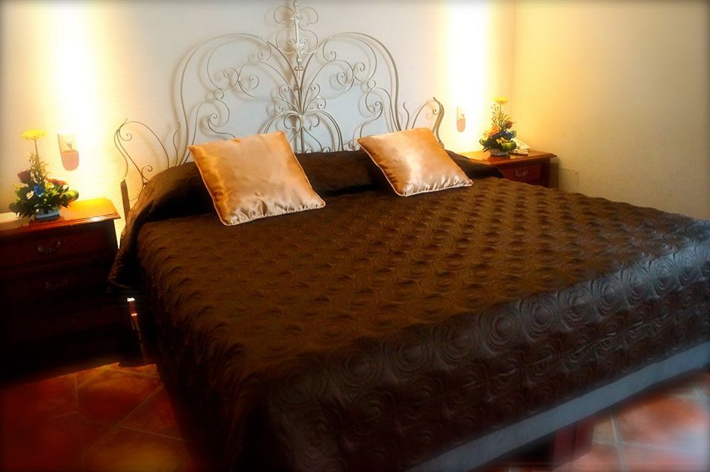 Hotel Meson De Los Remedios Morelia Zewnętrze zdjęcie