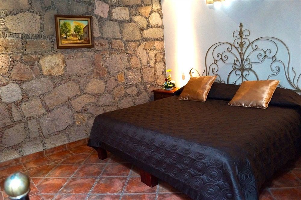 Hotel Meson De Los Remedios Morelia Zewnętrze zdjęcie
