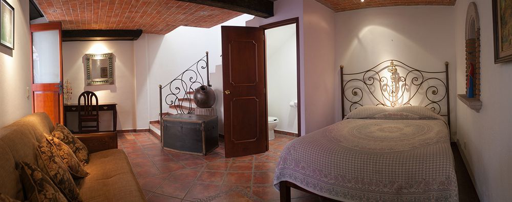 Hotel Meson De Los Remedios Morelia Zewnętrze zdjęcie